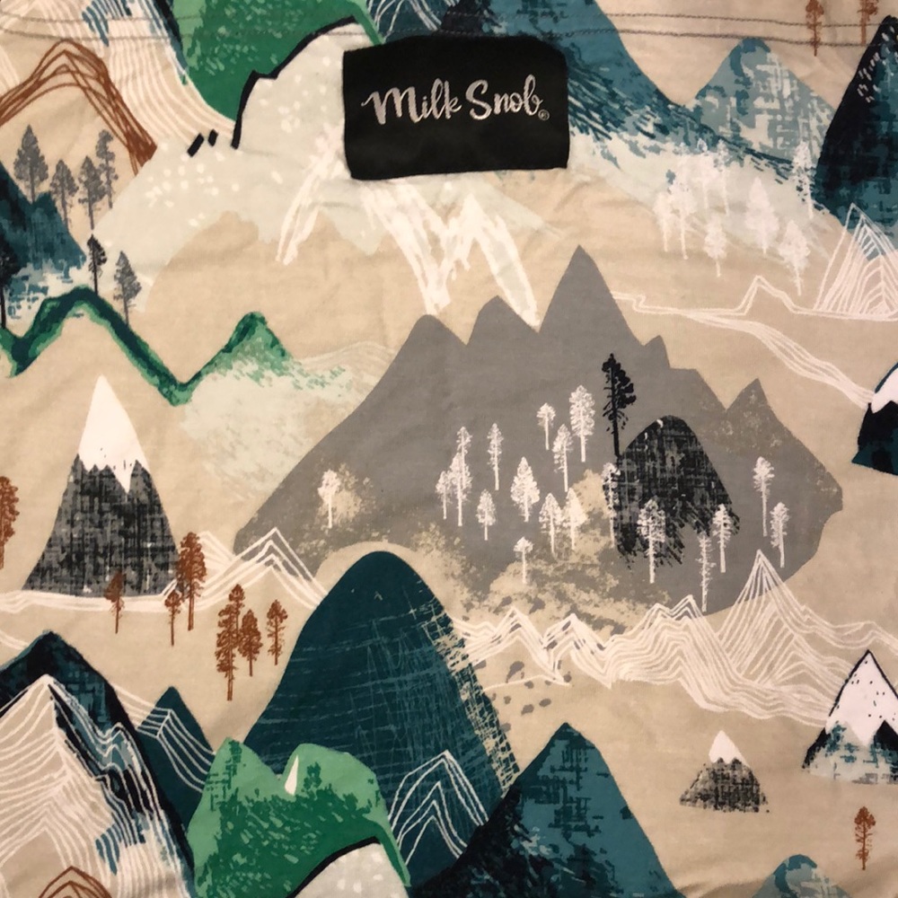 EUC 🌟 Milk Snob car seat baby cover Mountains